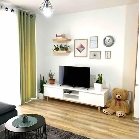 Sia's * Tirana